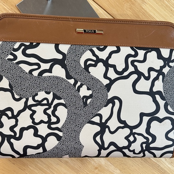 Tous Handbags - Tous NWT File Folder Black and White Artistic File Folder with Brown Trim